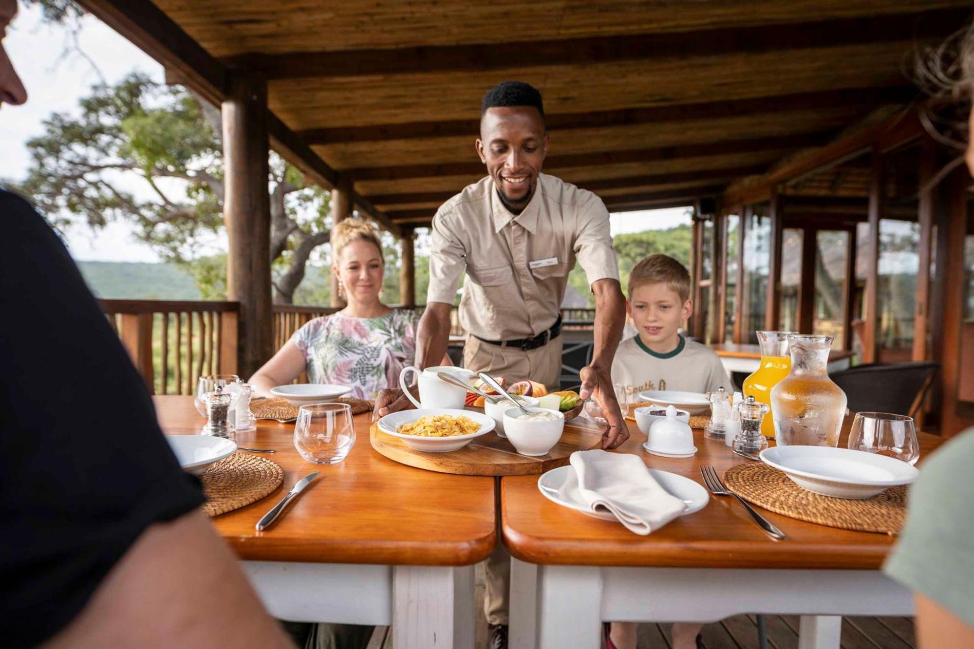 Ekuthuleni Lodge Strand Eksteriør bilde